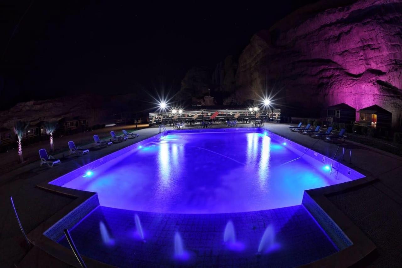 Rum Oasis Luxury Camp 와디럼 외부 사진