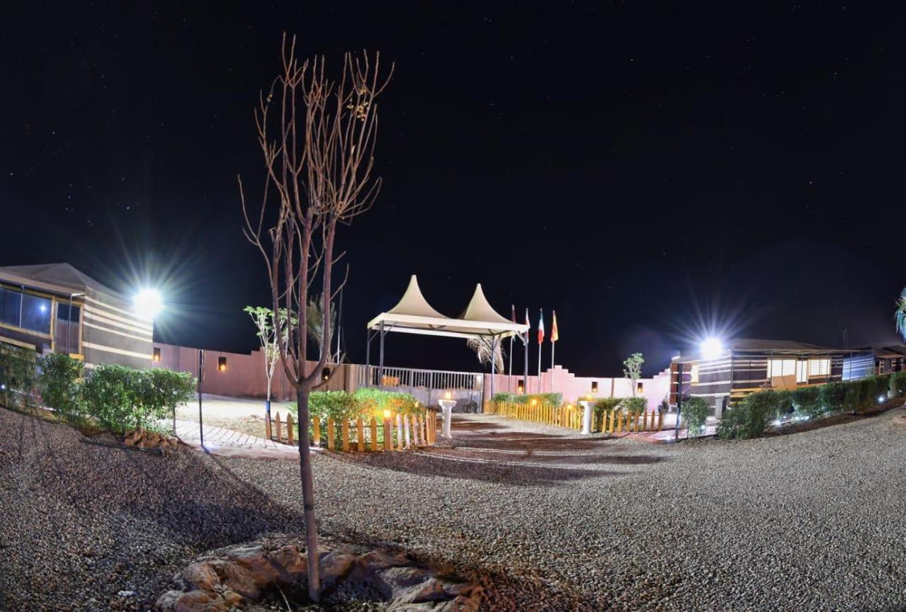 Rum Oasis Luxury Camp 와디럼 외부 사진